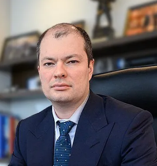 Денис Сафин