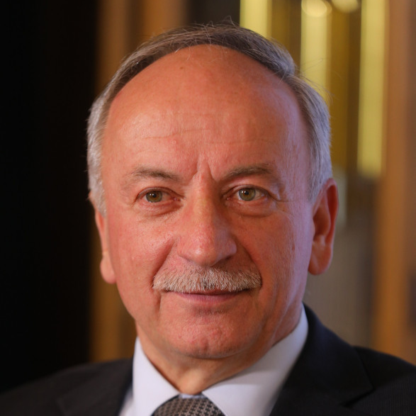 Балега Юрий Юрьевич